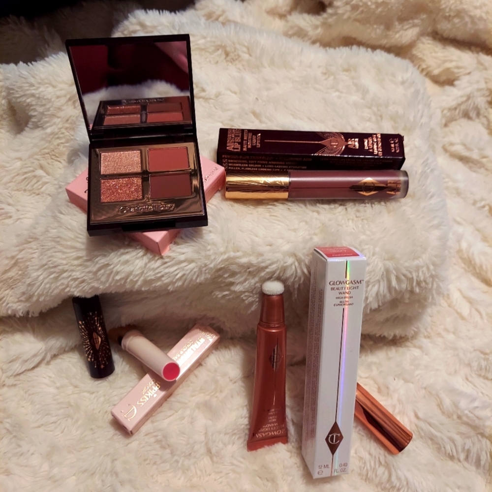 Charlotte Tilbury Bundle
